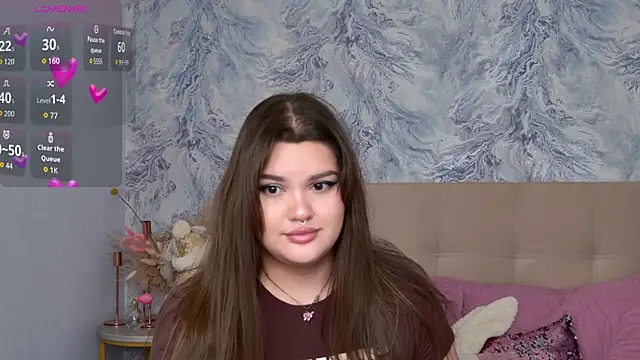 EmilyHyde online show from 11.20.25