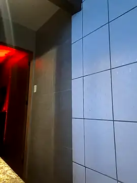 Snapshot of 23CM_versatil chatting on 10.19.25 23CM versatil online show from 10.19.25