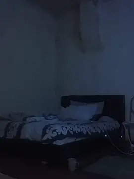 RFeltomWhitJ online show from 10.09.25