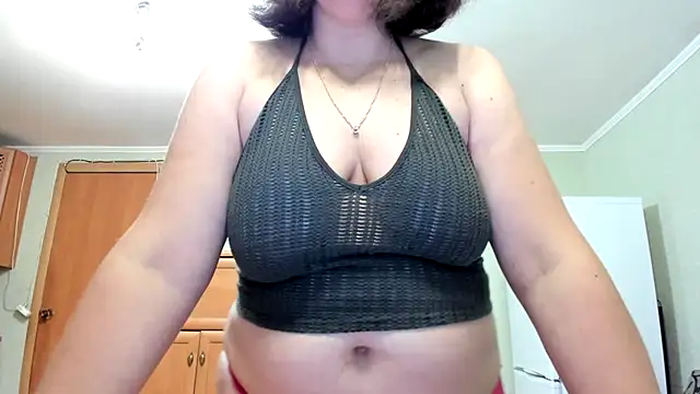 KATTYWARM  online show from 01.18.26