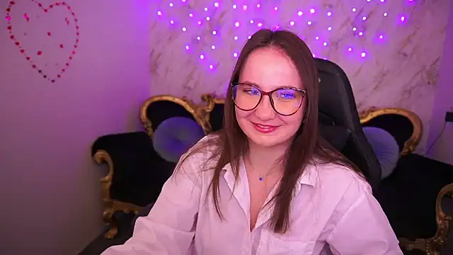 Snapshot of SofieBloom chatting on 03.03.26 SofieBloom online show from 03.03.26