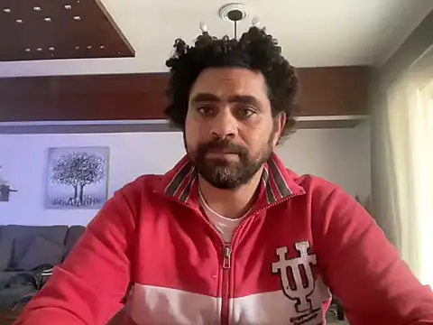 Snapshot of curiousxs chatting on 03.31.26 curiousxs online show from 03.31.26