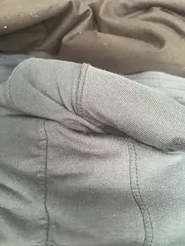 Snapshot of Coloureddickforyou chatting on 10.06.25 Coloureddickforyou online show from 10.06.25