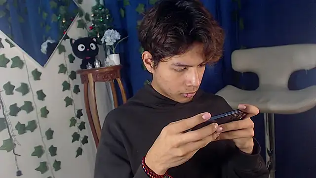 Kaoriimatsuii online show from 12.17.25