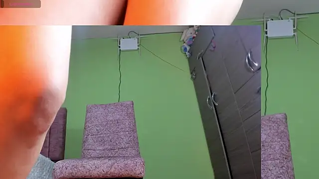 hot Dariana pantyhose online show from 11.22.25