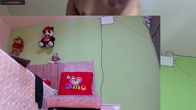 hot Dariana pantyhose online show from 11.24.25