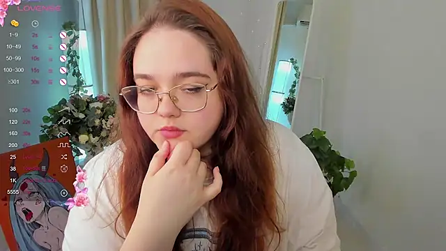 Neko Moor online show from 11.18.25