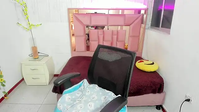 anna moon11 online show from 03.25.26