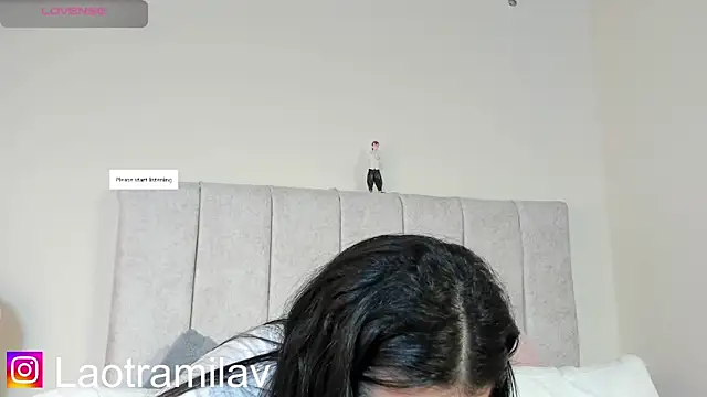 Snapshot of juliettaa_1 chatting on 04.27.26 juliettaa 1 online show from 04.27.26