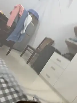 PhuongNhi21 online show from 10.20.25