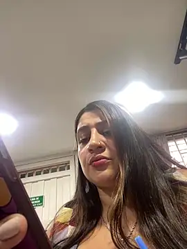 megvibes online show from 12.18.25