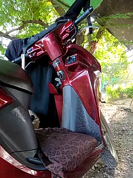 Tina Ty online show from 12.18.25