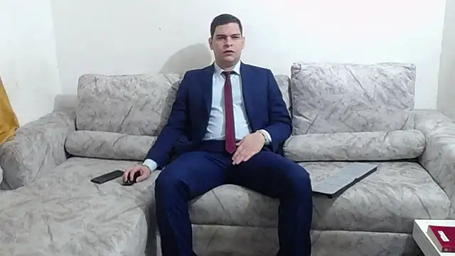 Victor Maitland online show from 12.03.25