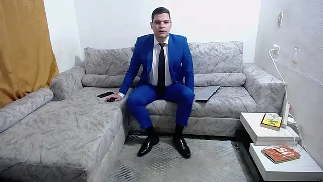 Victor Maitland online show from 01.08.26