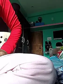 Desi couple305 online show from 11.15.25