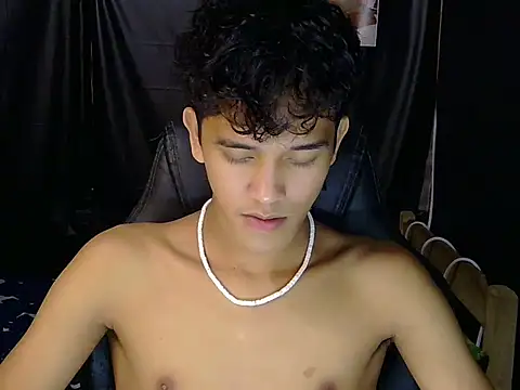 kenbigcockxx online show from 03.18.26