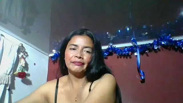DianaOchoa  online show from 11.21.25
