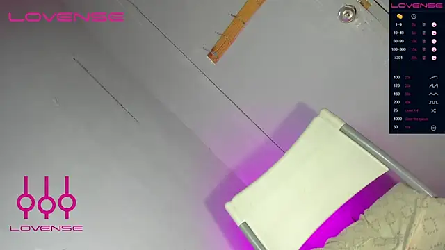 anitacruise online show from 04.09.26