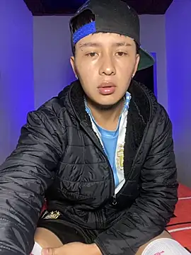 Snapshot of Archie-Davis chatting on 10.16.25 Archie-Davis online show from 10.16.25