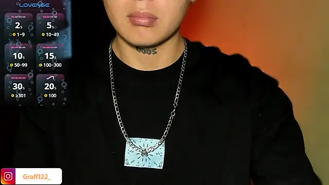 Snapshot of Archie-Davis chatting on 10.18.25 Archie-Davis online show from 10.18.25