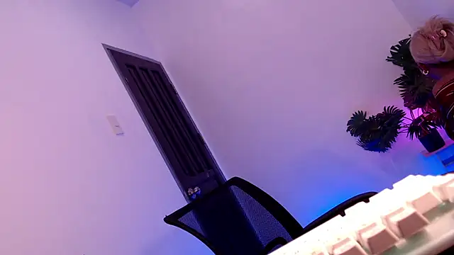 nathaliehardcore1x online show from 09.18.25