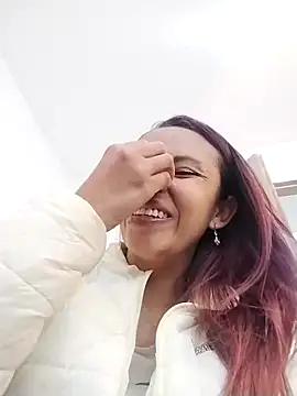 valeriasweet  online show from 11.29.25