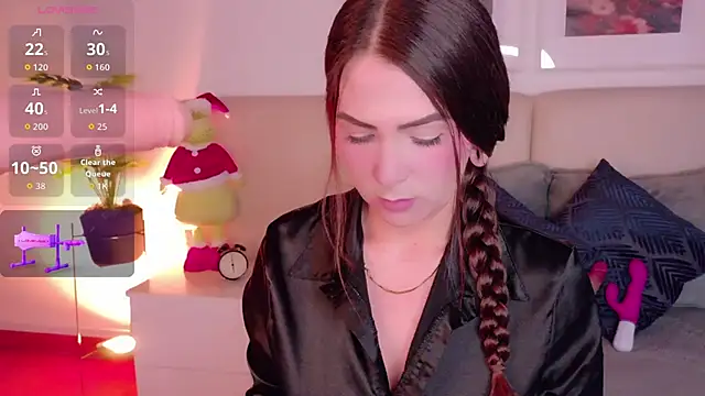 Heraa Piett online show from 12.04.25