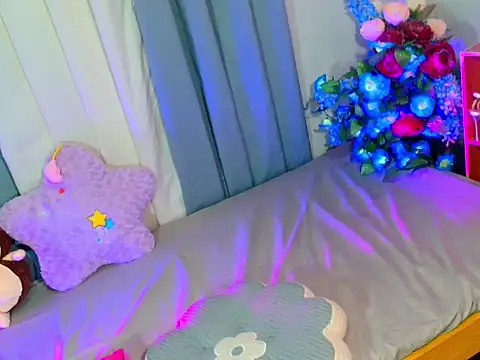 baby kiraxx online show from 06.06.26