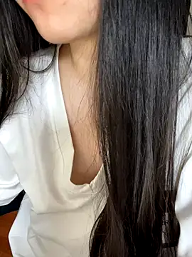 Snapshot of _kween23 chatting on 10.29.25  kween23 online show from 10.29.25