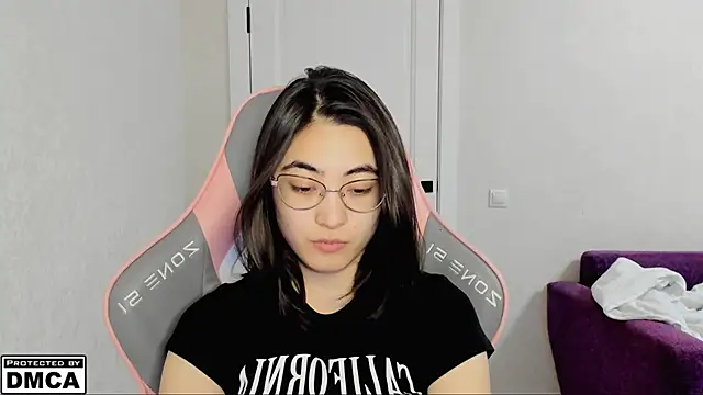 MeilideQian1 online show from 09.15.25