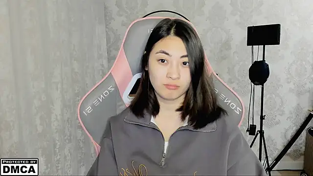 MeilideQian1 online show from 10.06.25