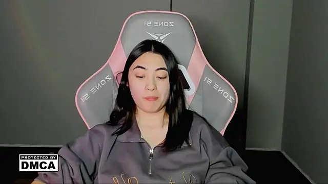 MeilideQian1 online show from 02.04.26