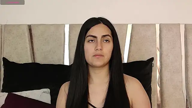 CamiJone online show from 12.02.25