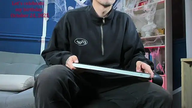 etham wolf  online show from 10.23.25