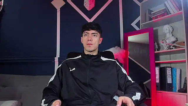 etham wolf  online show from 11.26.25