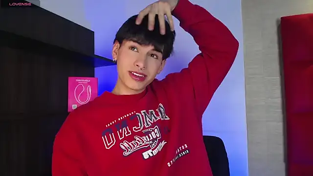 Snapshot of Ezra_Storm chatting on 09.15.25 Ezra Storm online show from 09.15.25