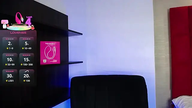 Snapshot of Ezra_Storm chatting on 09.16.25 Ezra Storm online show from 09.16.25