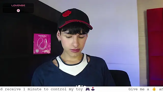 Snapshot of Ezra_Storm chatting on 09.27.25 Ezra Storm online show from 09.27.25