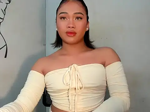 Snapshot of Exotic_alyssa69 chatting on 09.13.25 Exotic alyssa69 online show from 09.13.25