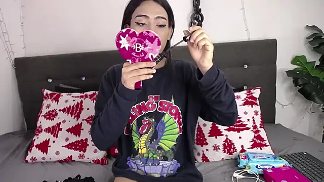 aleja spearsx online show from 12.22.25