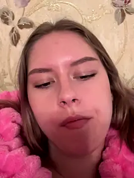 Tomyris yuki online show from 11.03.25