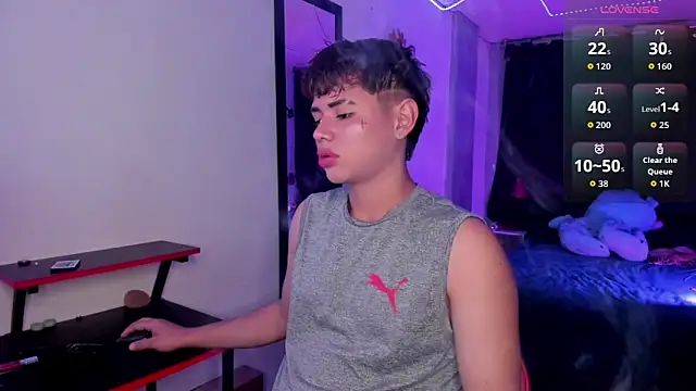 Snapshot of Jostin18 chatting on 09.12.25 Jostin18 online show from 09.12.25