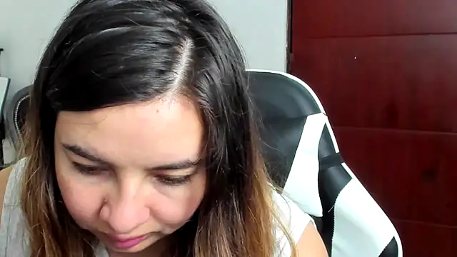 ADHARAMILLER  1111 online show from 04.16.26