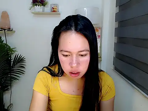 Snapshot of kimbratx chatting on 02.24.26 kimbratx online show from 02.24.26