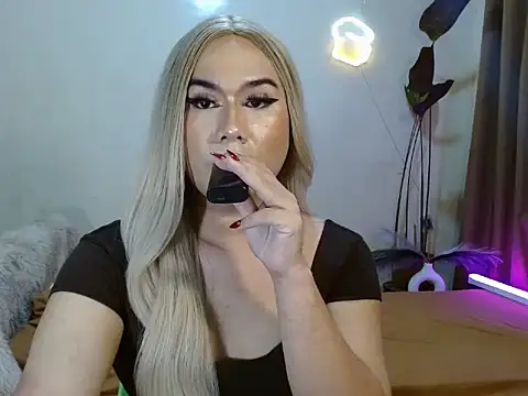 longoria crawford online show from 09.19.25