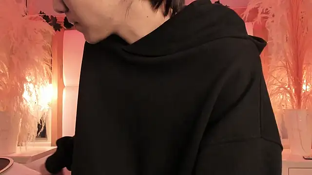 Daphne And Roger online show from 02.09.26