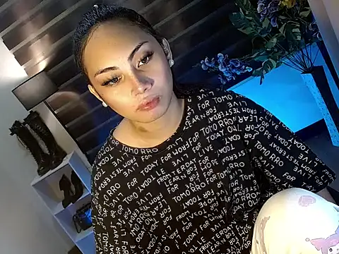 Bella subhunterx online show from 11.06.25