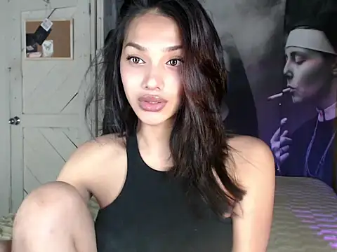 itsmekarinaaa online show from 04.03.26