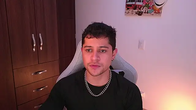 domsantiago  online show from 11.13.25