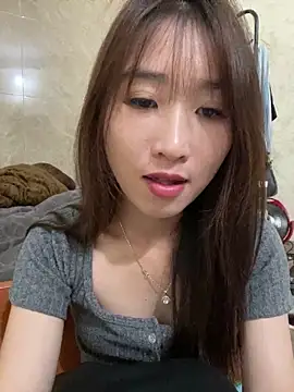 Snapshot of oneyou_400 chatting on 04.30.26 oneyou 400 online show from 04.30.26